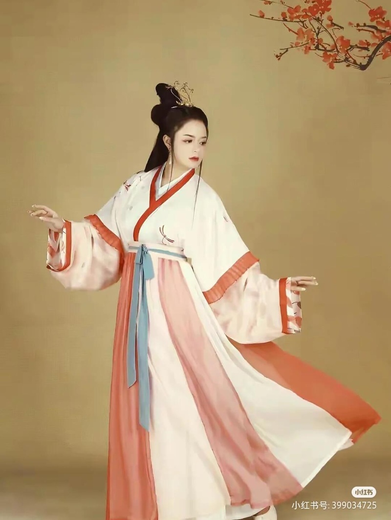 trang phục thời nhà tần